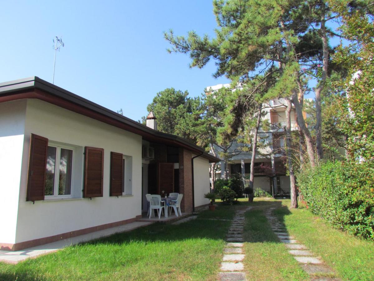 Villa Raffaella Bibione Exterior foto